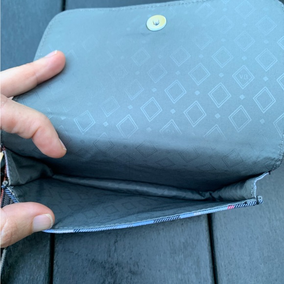 NWT Vera Bradley 3 in 1 Crossbody (also can be a wallet or wristlet) brand new - Picture 3 of 6